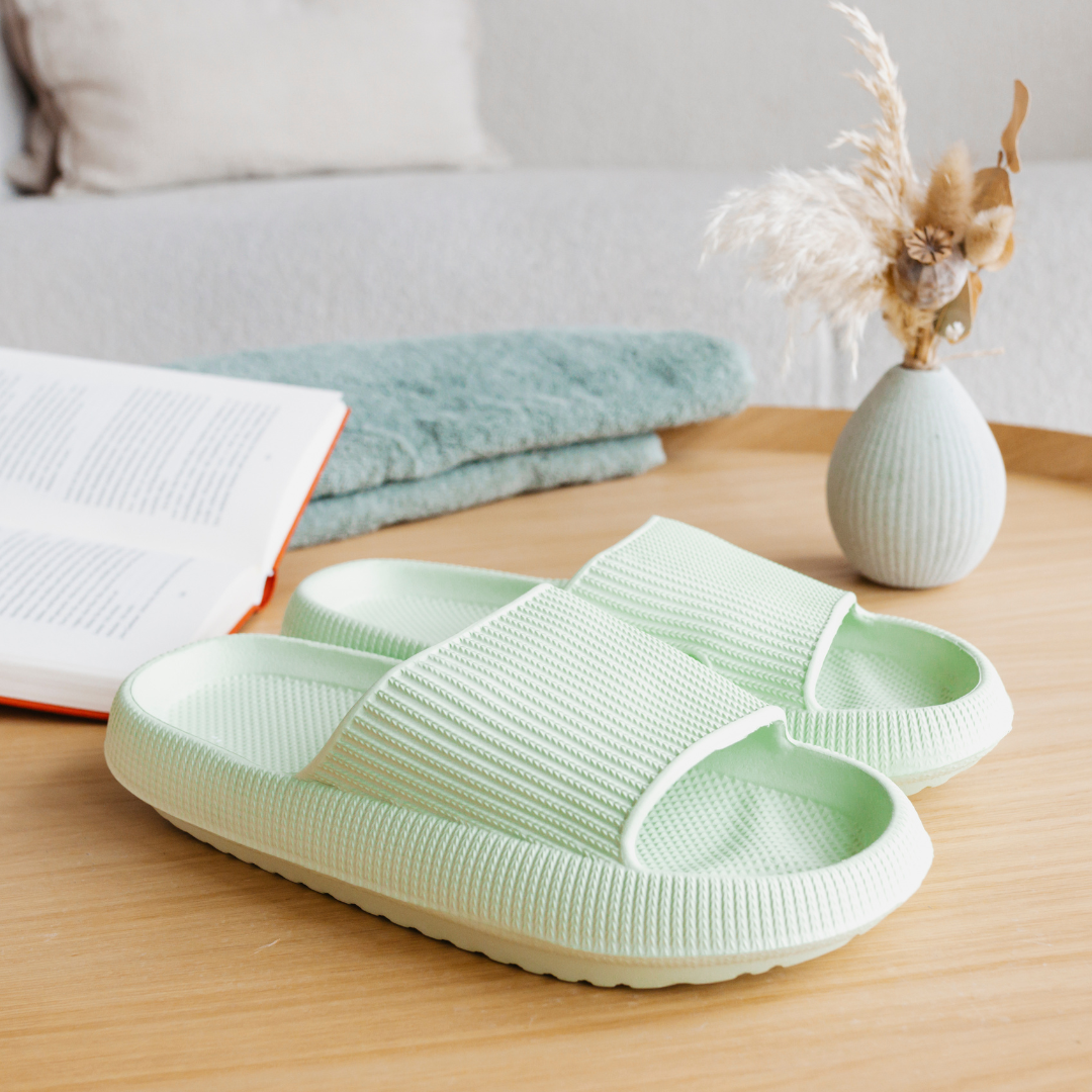 ComfyClouds® | Soft Sole Indoor Slides Sandaler!