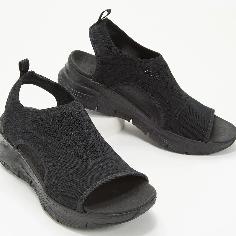 Saria® | De mest bekväma ortopediska sandalerna.
