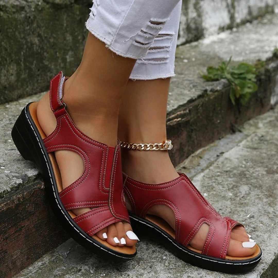 SoleSavvy® | Ortopediska kilformade sandaler